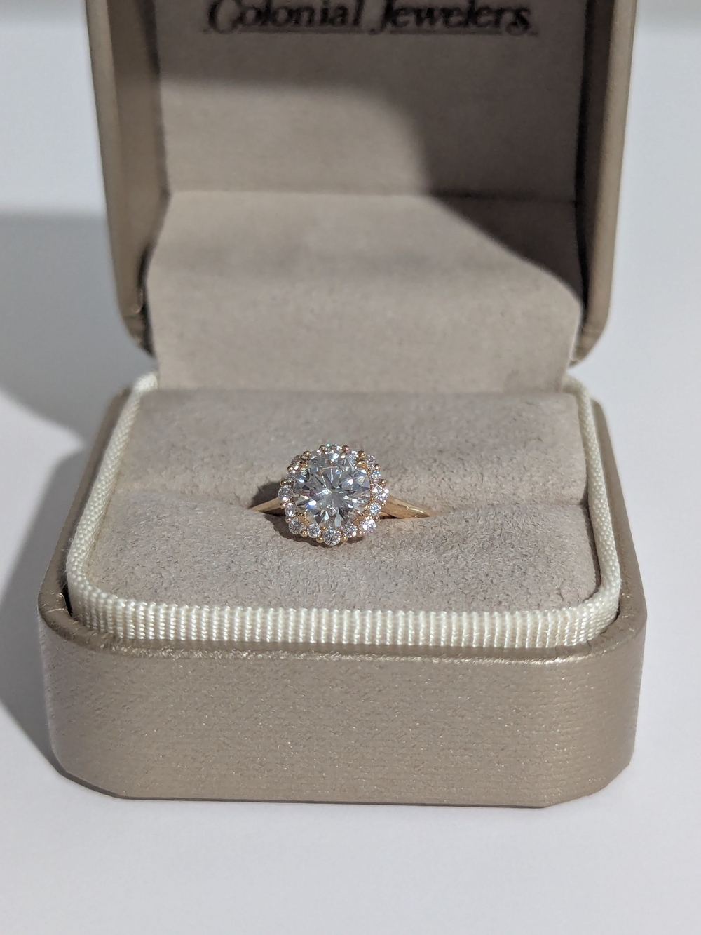 Classic Halo Gold Diamond Ring - Rose Gold 18k With 1.01ct Diamond